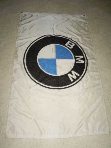 Used white nylon bmw vertical banner flag 3 x 5 (60&#034; x 35&#034;)