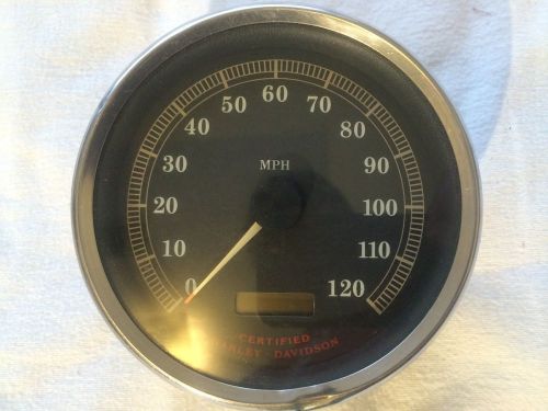 Harley davidson speedometer p/n 67197-99