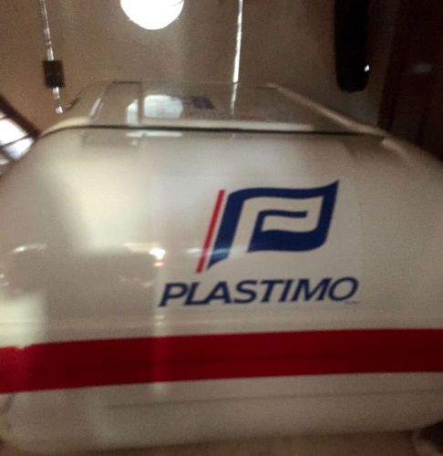 2015 plastimo transocean+ 4 person blue water life raft