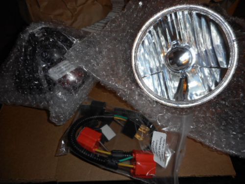 1959-1982 corvette headlight kit, 2 lights, 5 3/4 inch round elite diamond, nib