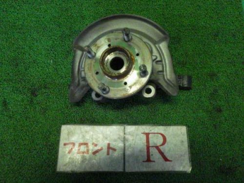 Daihatsu move 1999 f. right knuckle hub assy [0444310]