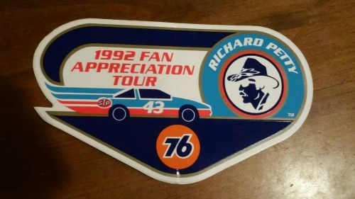 Vtg stp 92 richard petty fan app tour sponsor racing decal sticker