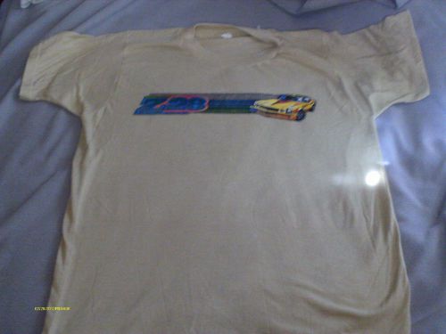 Vintage men&#039;s short sleeve beige t-shirt chevrolet camaro z28 size large 42-44