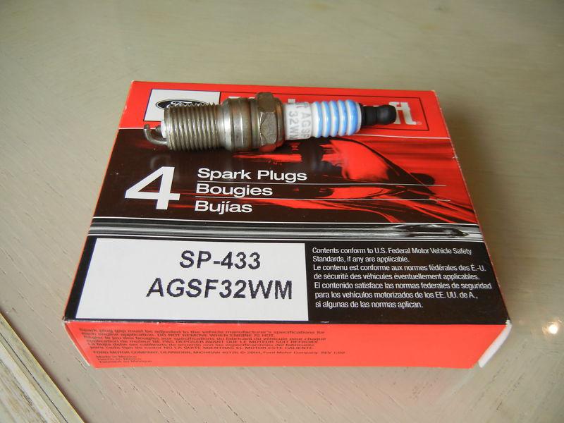 Motorcraft sp-433  spark plugs set of 4 new