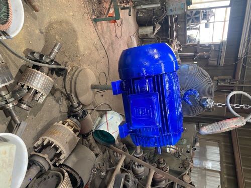 30hp 3600rpm 286t electric motor for processing.the motor is in mint condition. 