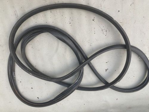 Jeep wrangler yj windshield seal gasket 87-95 rubber frame inner oem