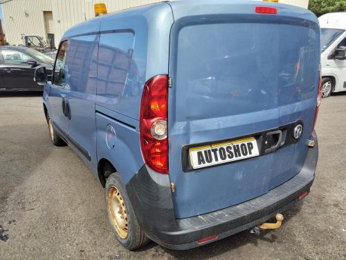 Vauxhall combo d 2011-2020 fuel filler flap 95512112 95528532