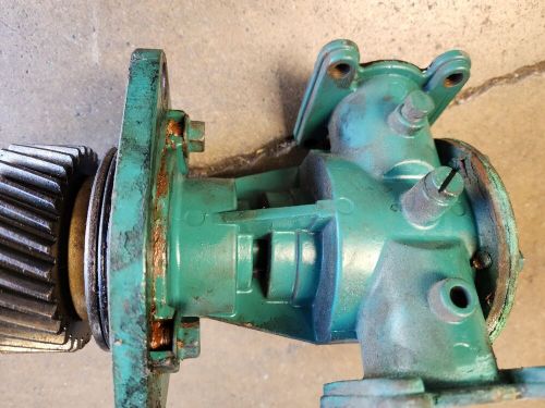 Volvo penta tamd71b used seawater pump 846354 3829311