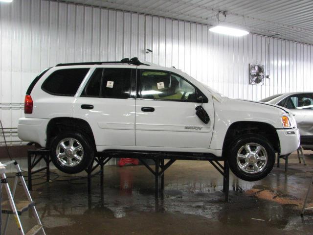 2005 gmc envoy 45573 miles rear or back door right