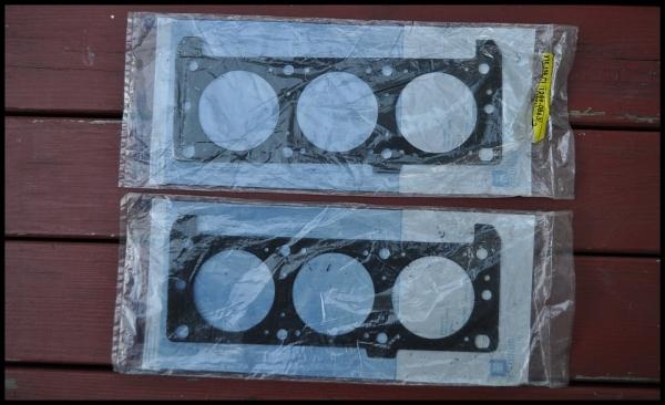 (set) gm headgaskets - oem 12590863 - head gaskets - new - 3.1l v6 pontiac 3100