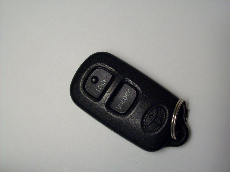 Toyota keyless entry remote key fob hyq12bbx