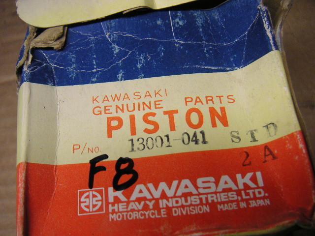 Piston  std   f8 f-8 250 bison     13001-041   kawasaki nos