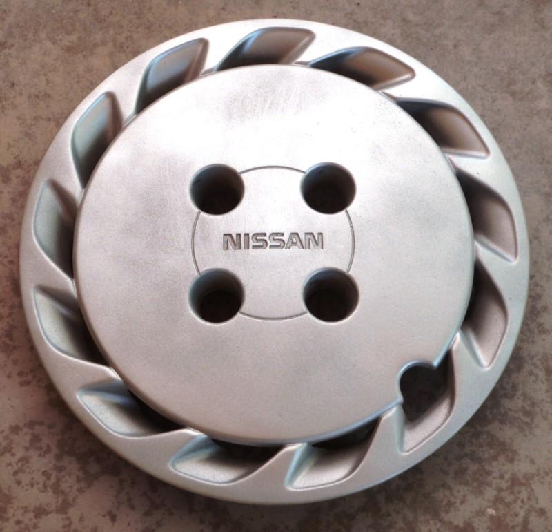 1989 1990 1991 1992 89 90 91 92 nissan stanza hubcap wheel cover 14" inch oem