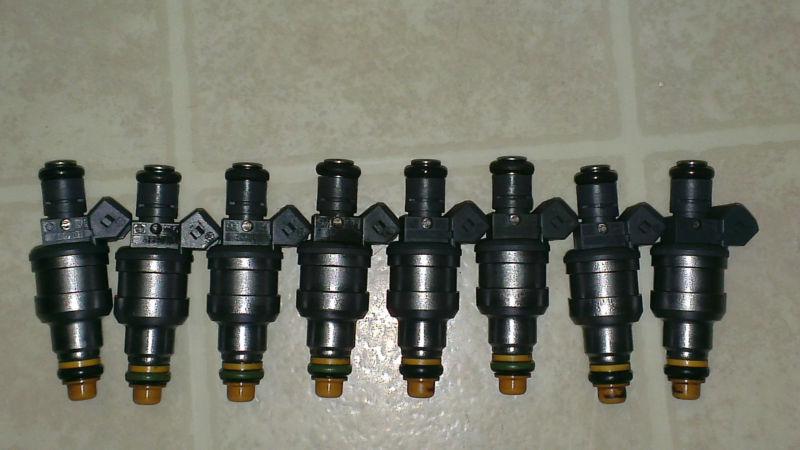 5.0 mustang ford racing bosch 24lb   camaro corvette tpi fuel injectors  4 holes