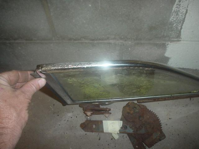 1962 63 64  impala  ss convertible pass quarter window and mount  side glass