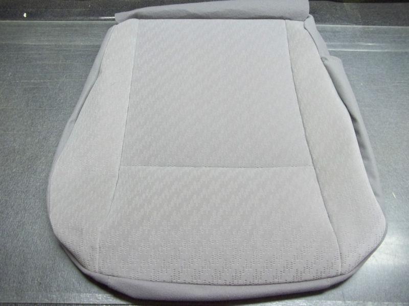 New genuine nissan 87370-0z800 seat cover 