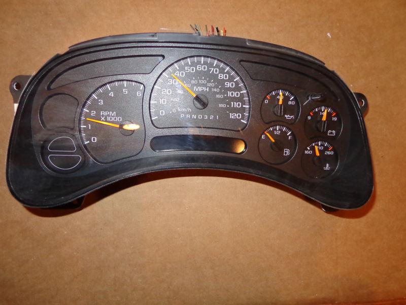 06-07 chevy gmc truck silverado sierra yukon  speedometer instrument cluster