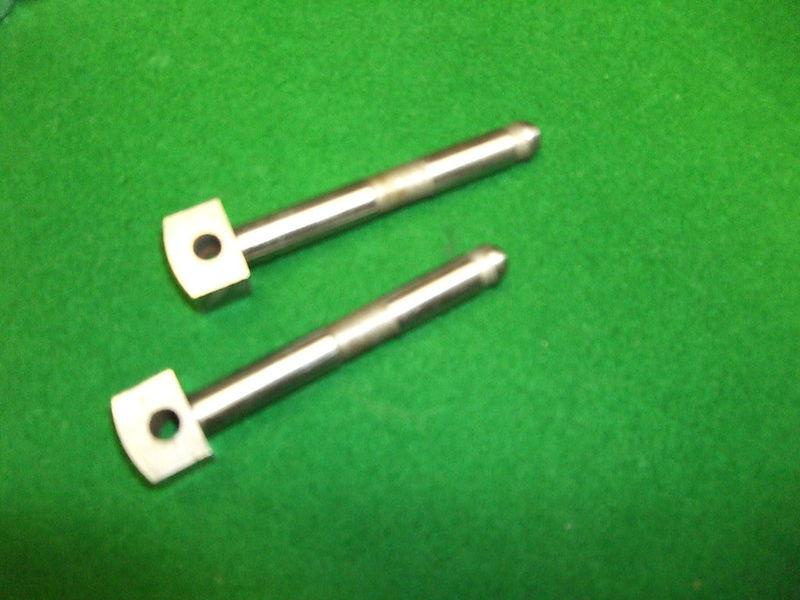 Triumph cam follower pair 70-3059 71-7008 new