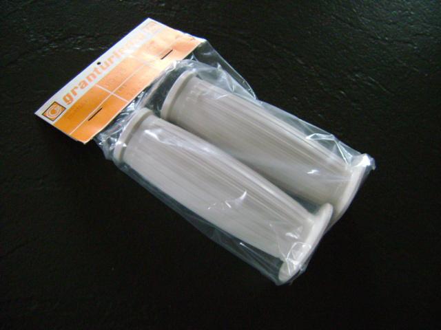 Nos white granturismo grips nsu super max 250cc, 350cc,super fox