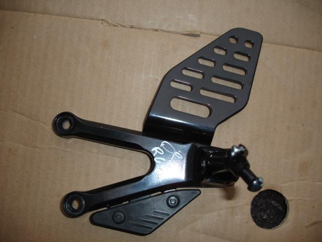 08-12 yamaha r6 left rearset peg yzfr6 08 09 10 11 12 black powdercoat