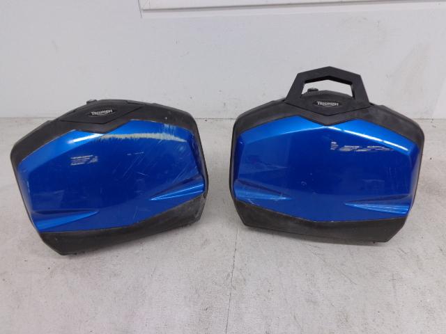 2005 triumph sprint 1050 saddle bags left & right