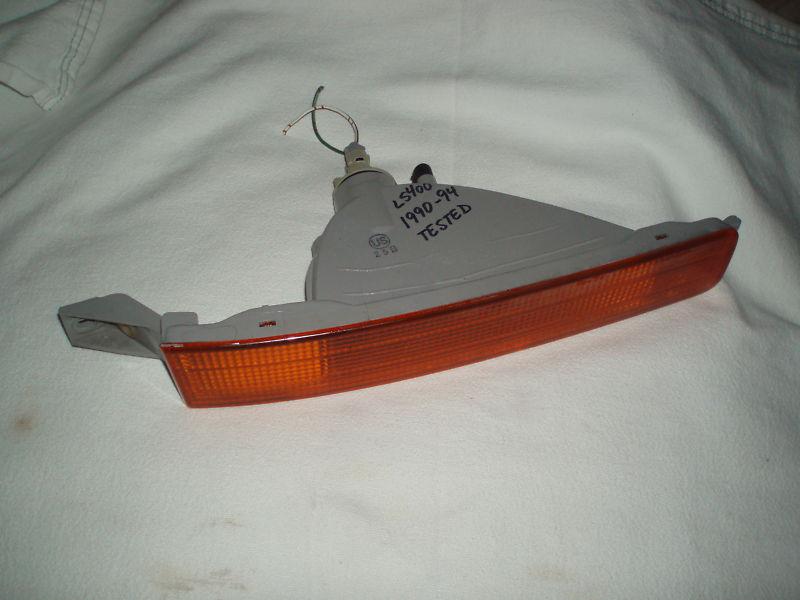 Lexus ls 400 turn signal frt right side free shipping 1990-1994