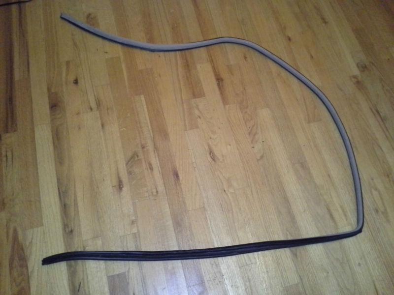 94 95 96 97  accord oem passenger right rear door weather weatherstrip seal trim