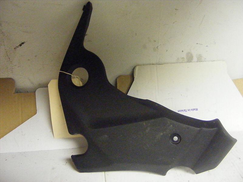 09 kawasaki ex650c frame swing arm cover left  890 miles