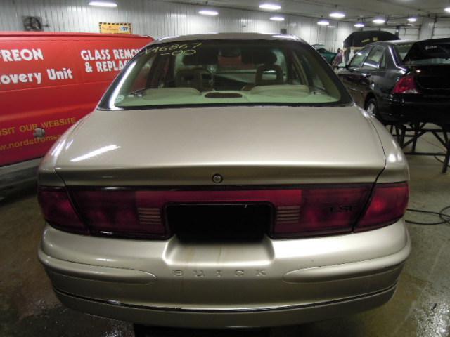 2000 buick regal rear or back door left 2261136