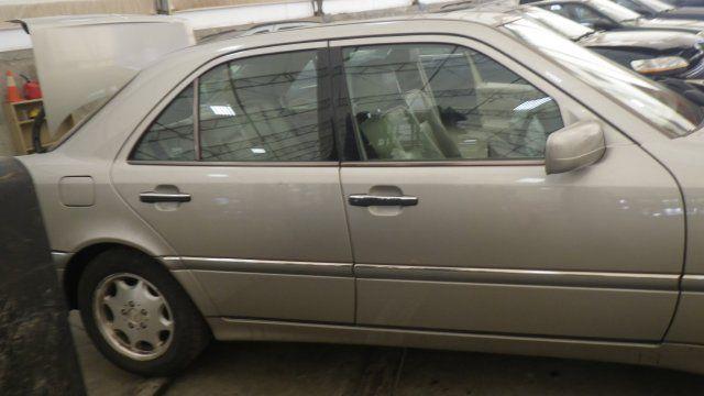 98 99 00 mercedes c230 l. front door 202 type c43 1447140