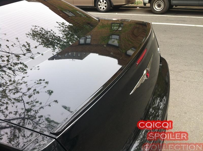 Unpainted trunk lip spoiler for 05-10 chrylser 300c ◎