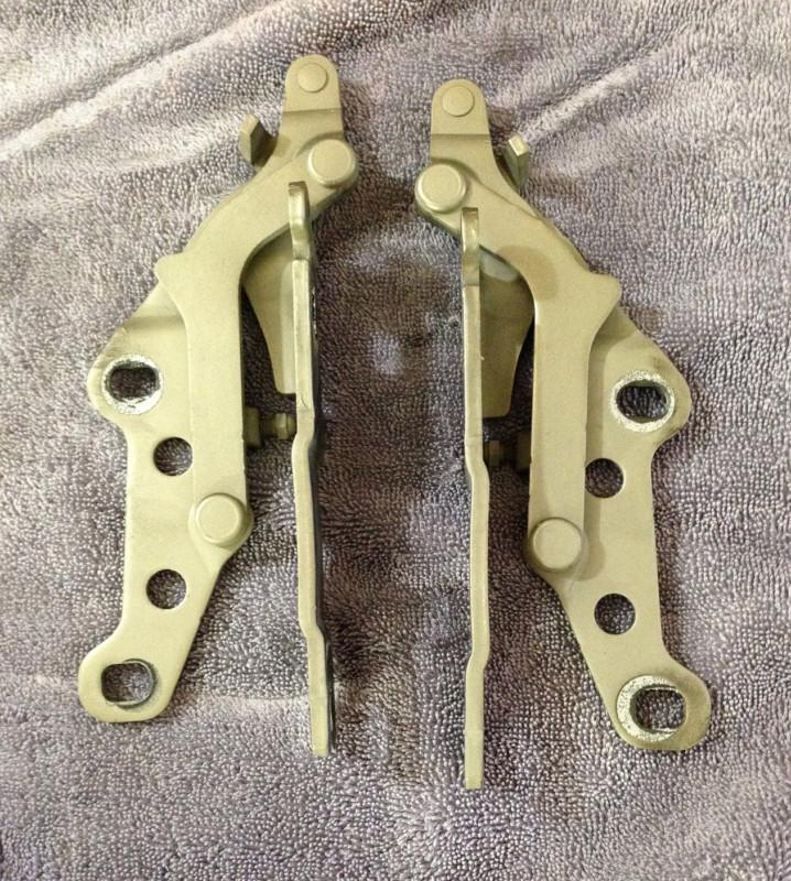 Bmw z4 pair of oem hood hinges  excellent cond e85 olive green