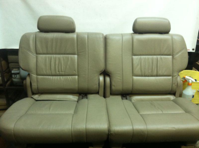 2001-2007 toyota sequoia  3rd seats tan  leather