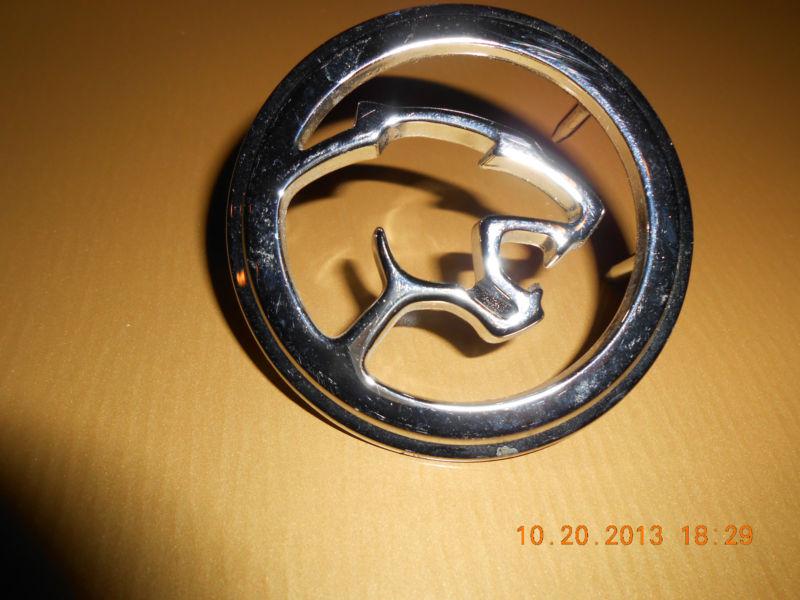 Ford cougar emblem p/n  fiwb-6628032-ai body part