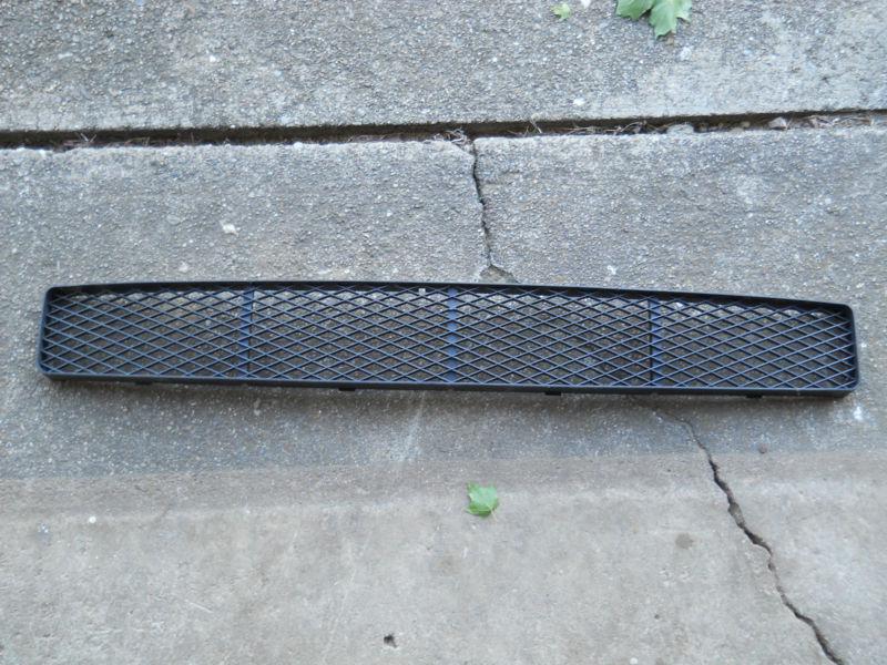 Ford focus front euro european  lower grille grill  oem 2000-2004