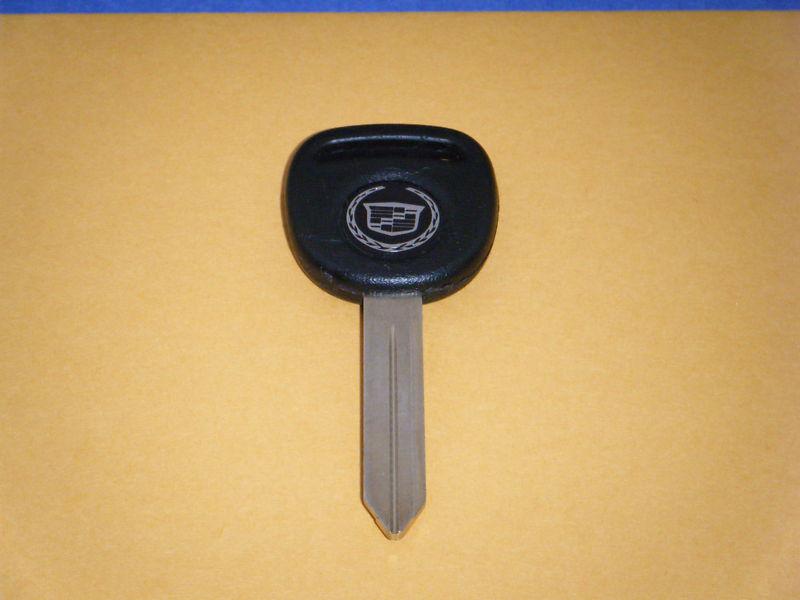 Cadillac escalade key blank 2000 2001 2002 2003 2004 2005 2006