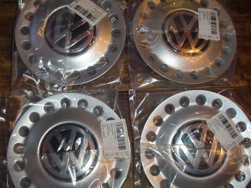 4 vw new beetle center cap hubcap 16 wheel with black vw emblem