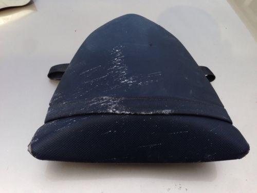 06-07 kawasaki zx10r ninja zx-10r rear seat pillon oem