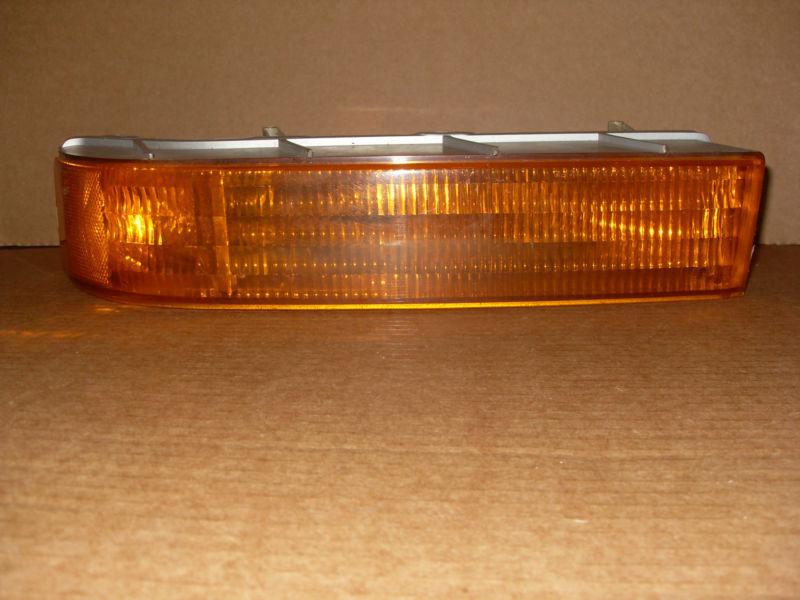 92 93 94 95 96 ford f150 left driver park lamp turn signal light lamp 77479