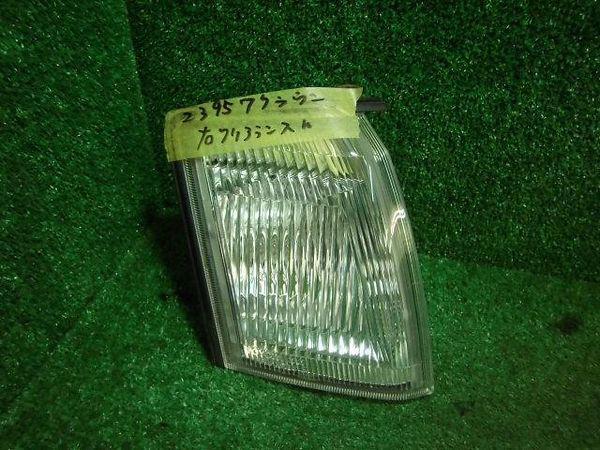 Toyota crown 1996 right clearance lamp [5711000]