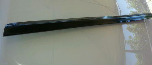 03 audi a6 rh lower door molding skirt