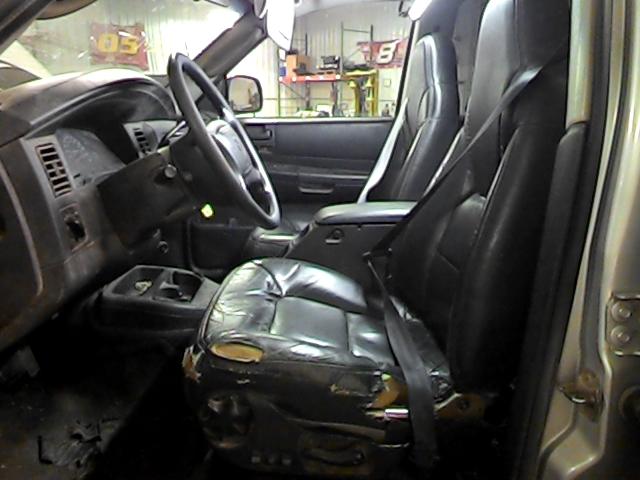 2003 dodge durango front driver seat belt & retractor only black