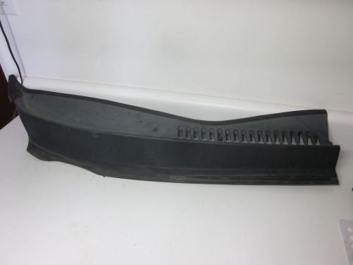 Sell Sable Taurus wiper cowl cover right passenger side 4F13-54018A14 ...