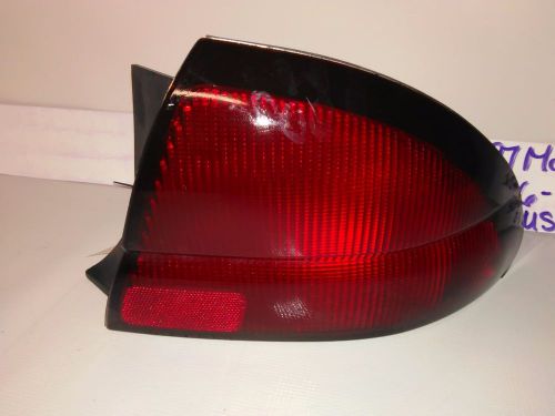 1997 monte carlo passenger side tail light assembly. fits 97-99