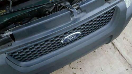 2003 ford escape grill