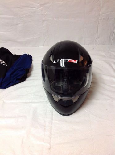 Ls2 motorcycle helmet - comes with travel bag - size large