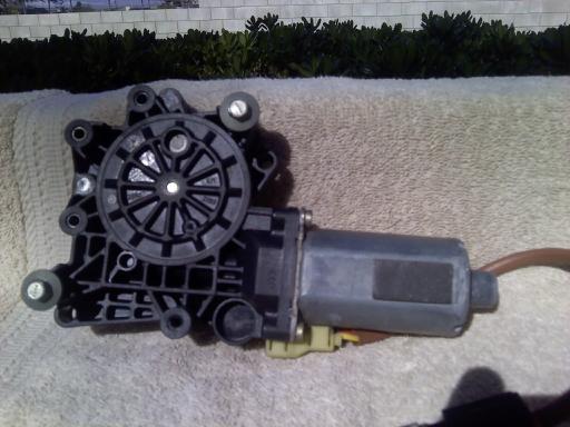 Dodge durango 2003  electric window regulator motor