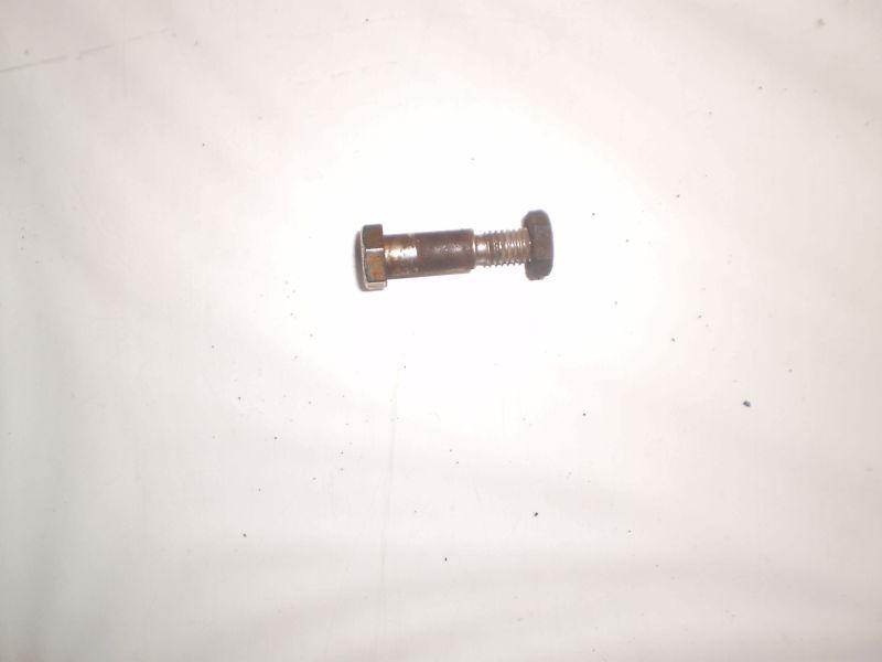 Honda 1975 cb550k4  shoulder bolt for front brake  lever  *