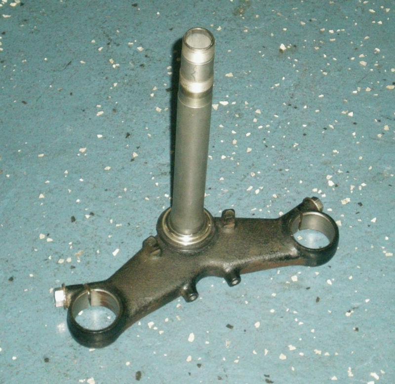 1976 honda gl1000 steering stem honda gl lower triple clamp #vm4 bearings 