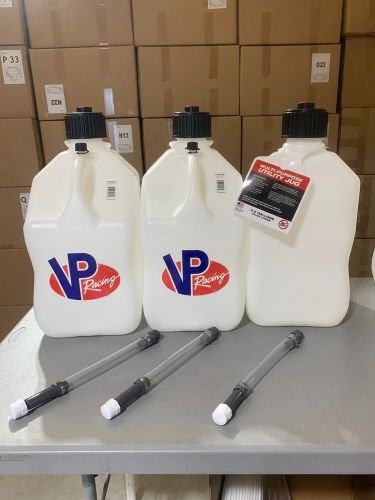 Vp racing 3 pack white 5.5 gallon square utility jugs &amp; 3 deluxe fill hoses